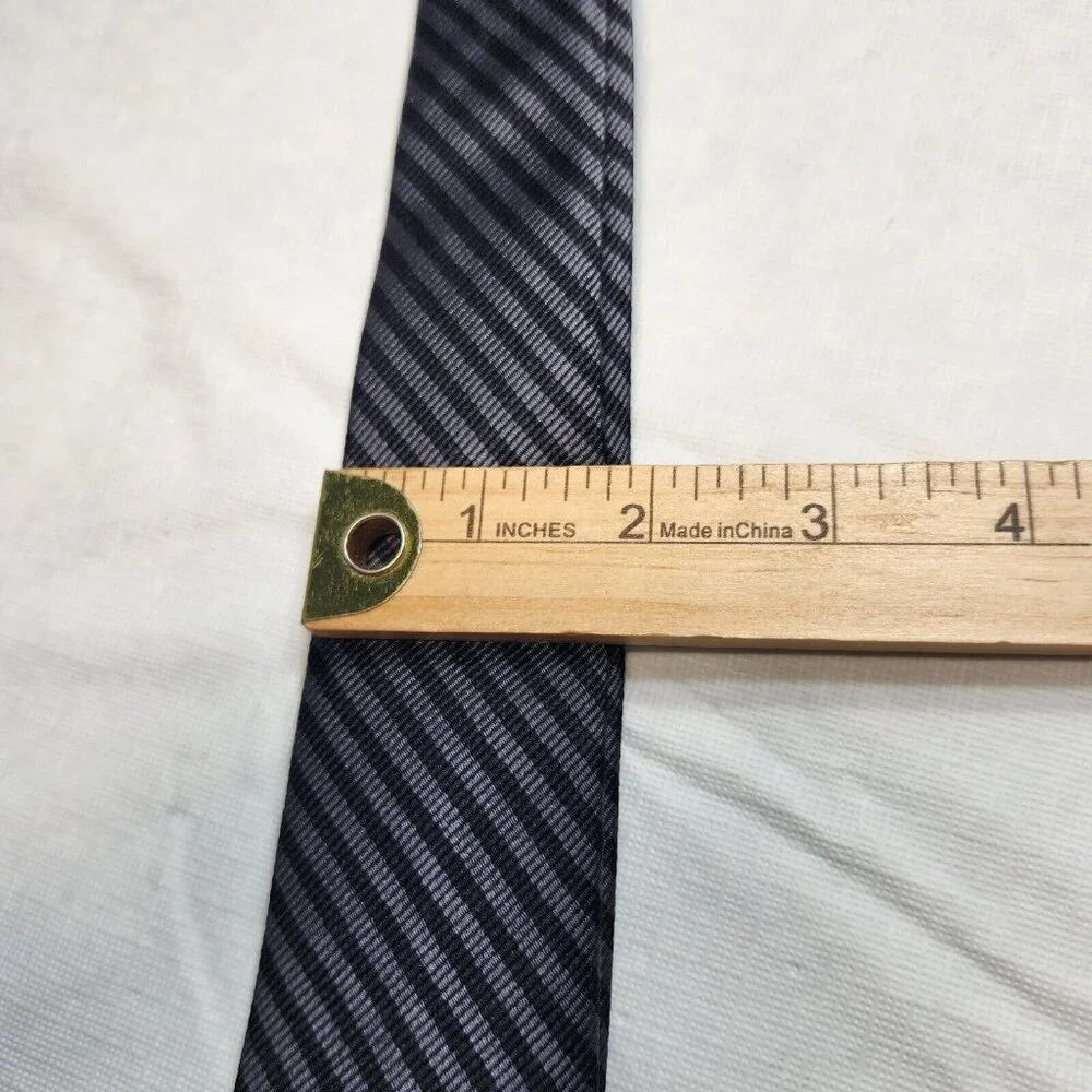Murano Mens Formal Tie 58.